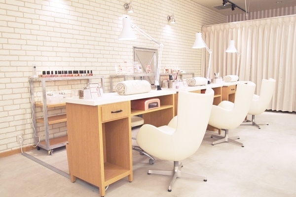 Haruka Nail  ルミネ有楽町店