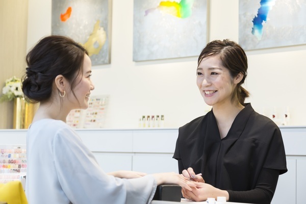 MANICURE HOUSE 新宿サブナード店