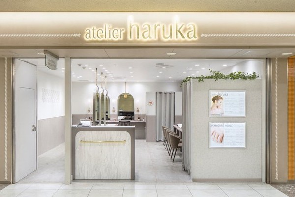 MaKE UP LIFE 阪急ビューティースタジオ店